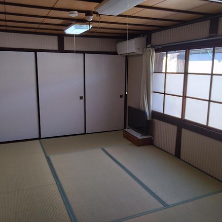 ゲストハウス　シン熊野 Tanabe Exteriör bild