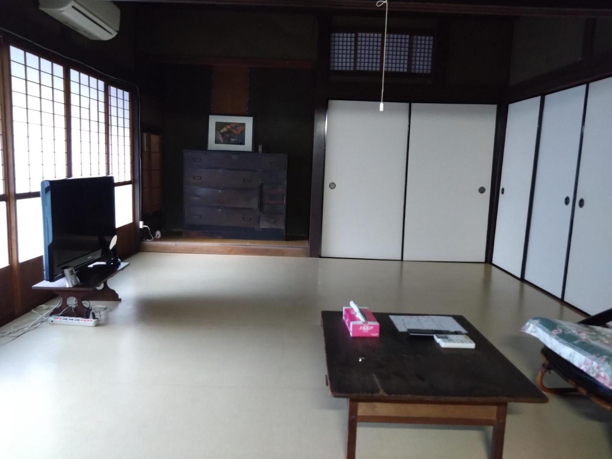ゲストハウス　シン熊野 Tanabe Exteriör bild
